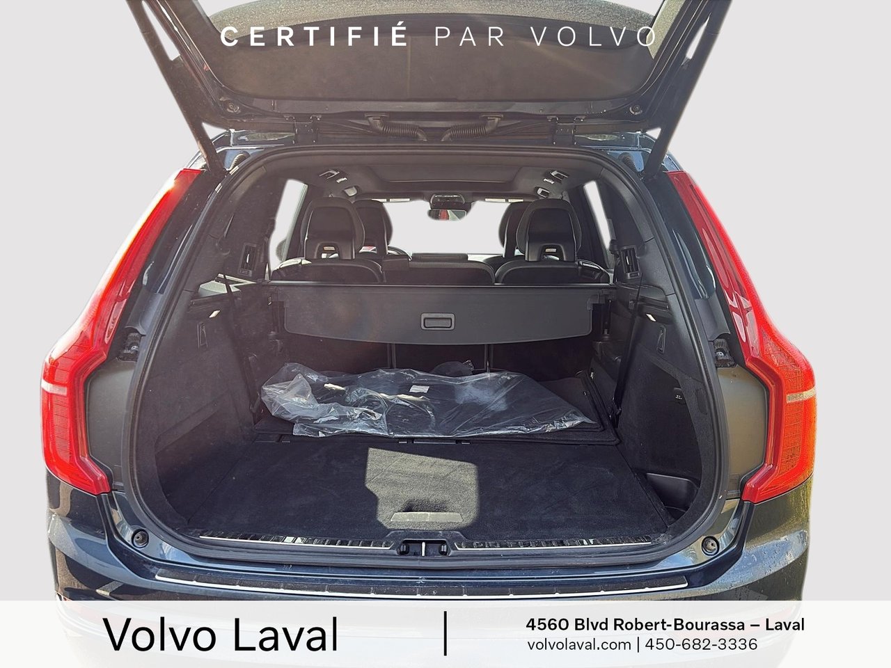 2022 Volvo XC90 - Image 6