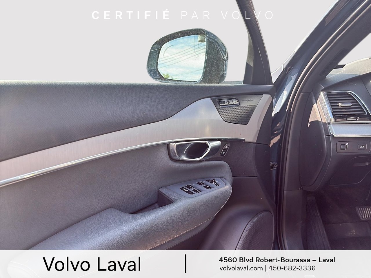 2022 Volvo XC90 - Image 11