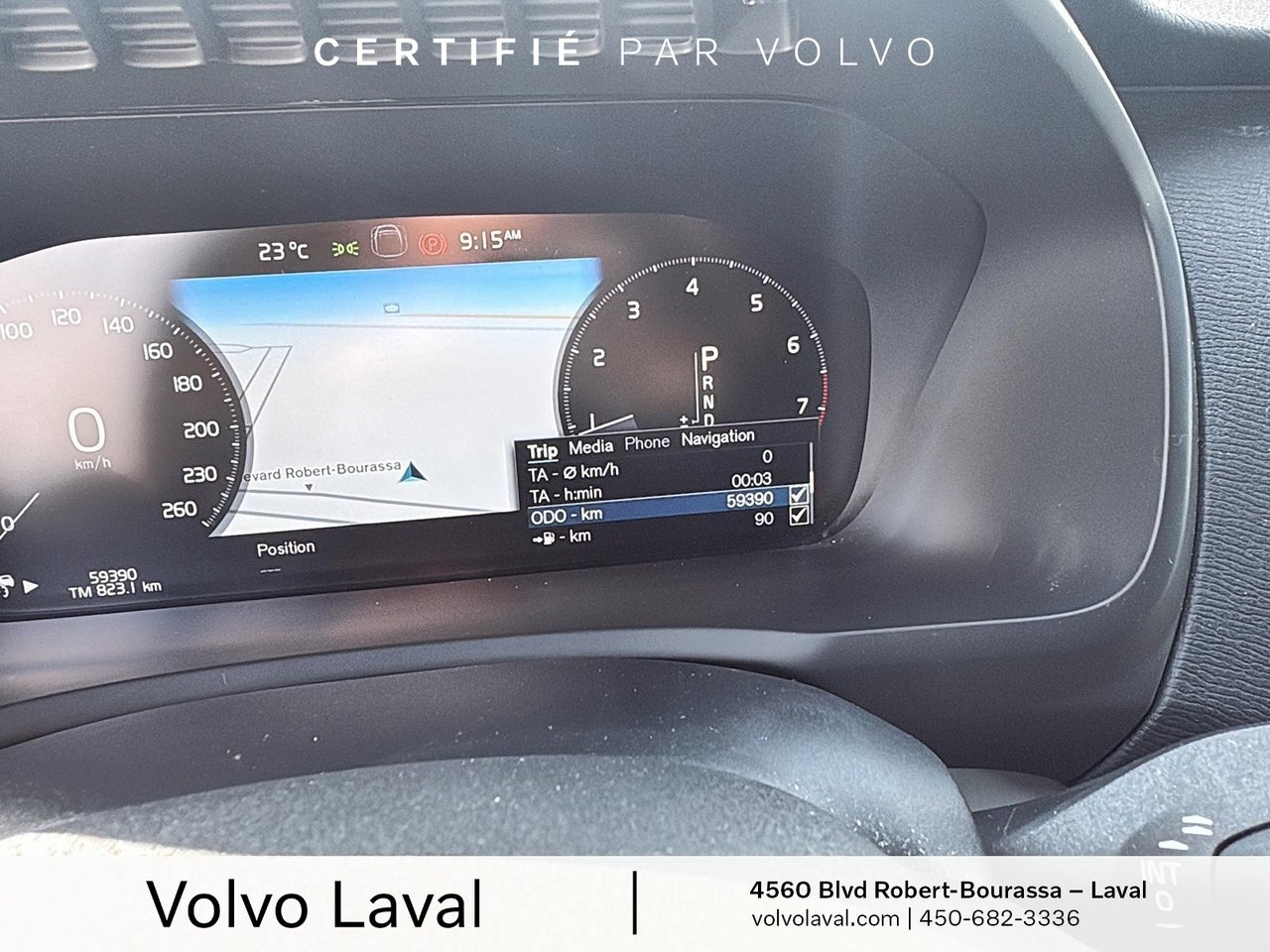 2022 Volvo XC90 - Image 13