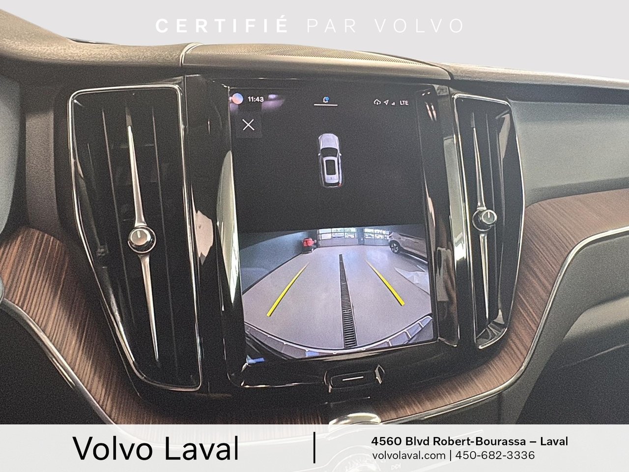 2022 Volvo XC60 Recharge - Image 17