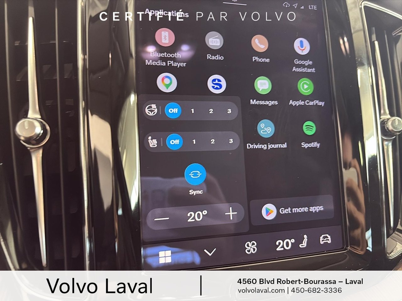 2022 Volvo XC60 Recharge - Image 23