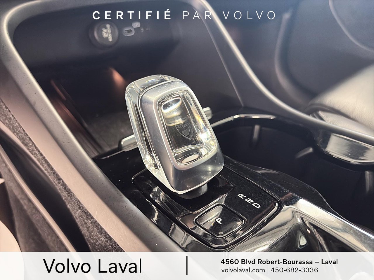 2023 Volvo XC40 - Image 15