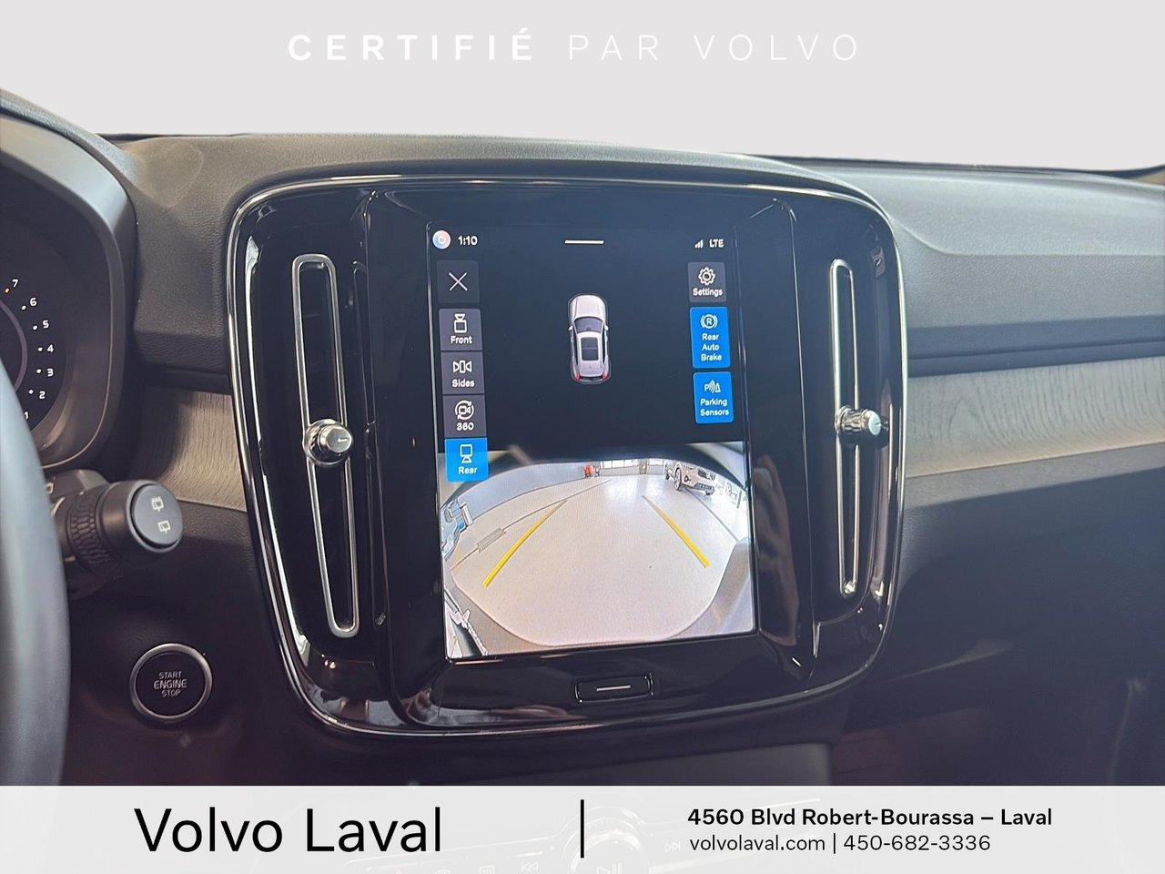 2023 Volvo XC40 - Image 18