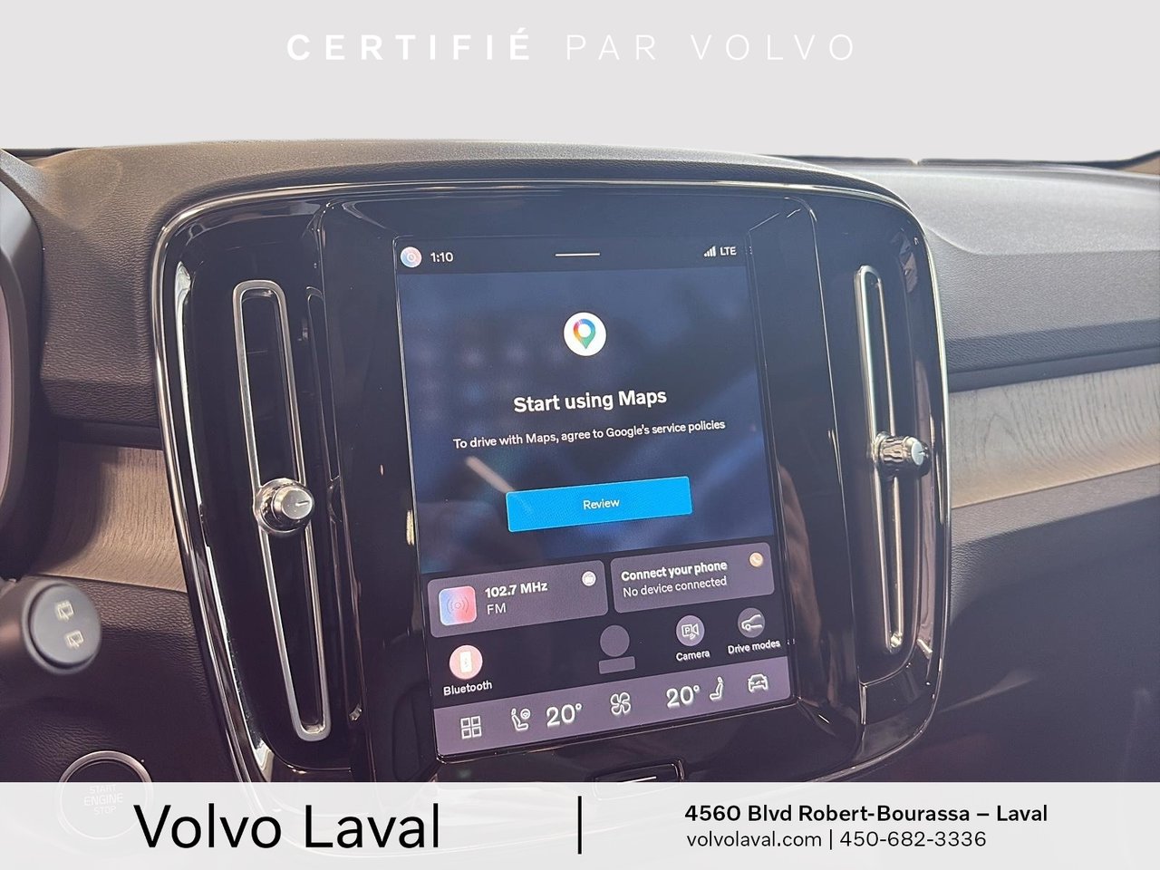 2023 Volvo XC40 - Image 19