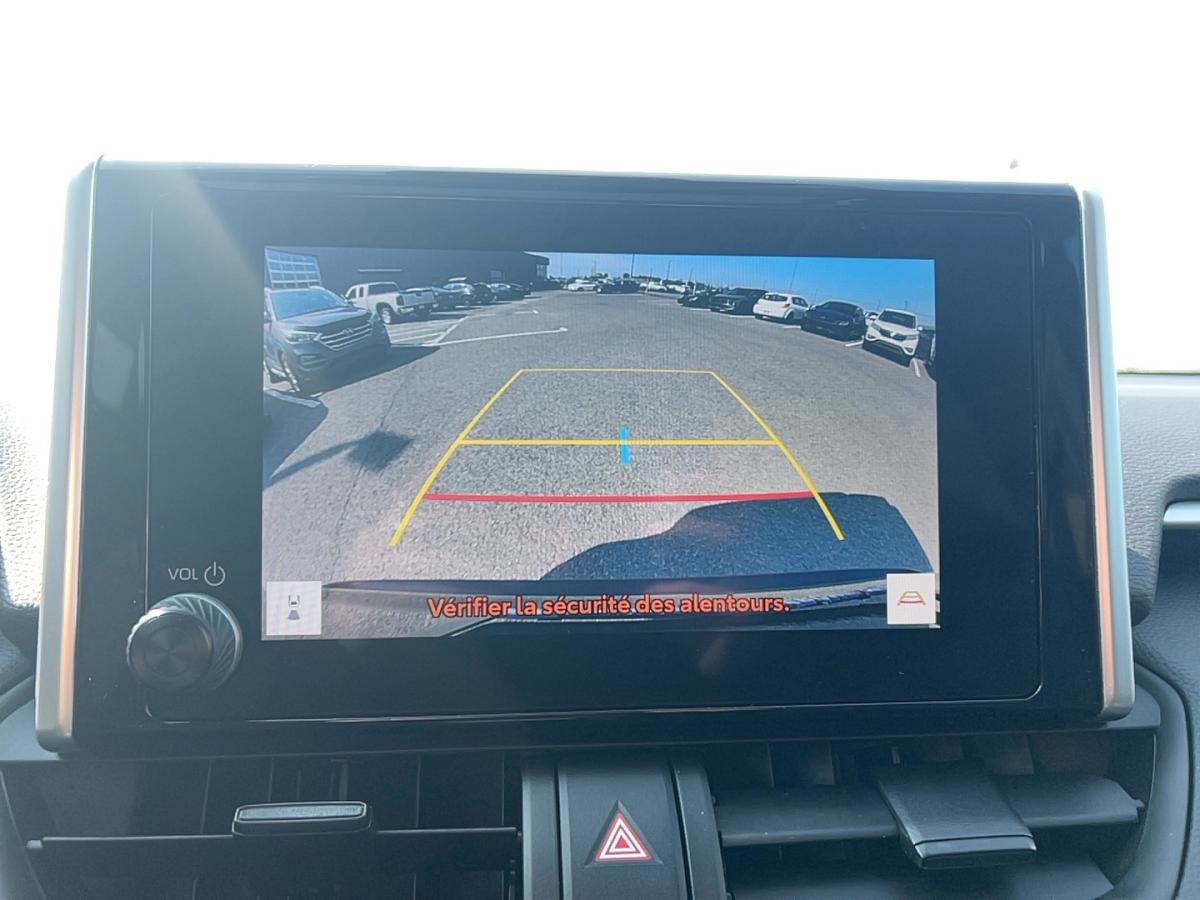 2023 Toyota RAV4 - Image 28