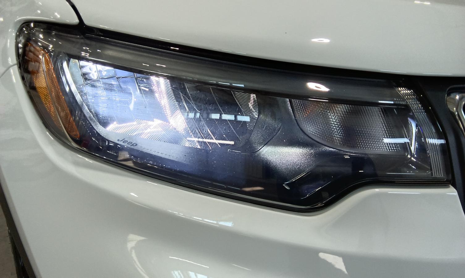 2025 Jeep Compass - Image 11