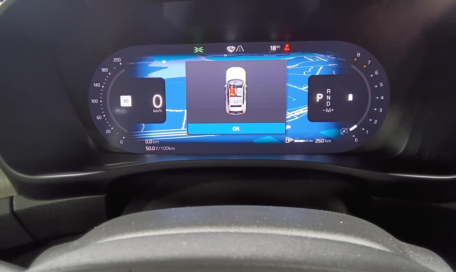 2023 Volvo XC40 - Image 20