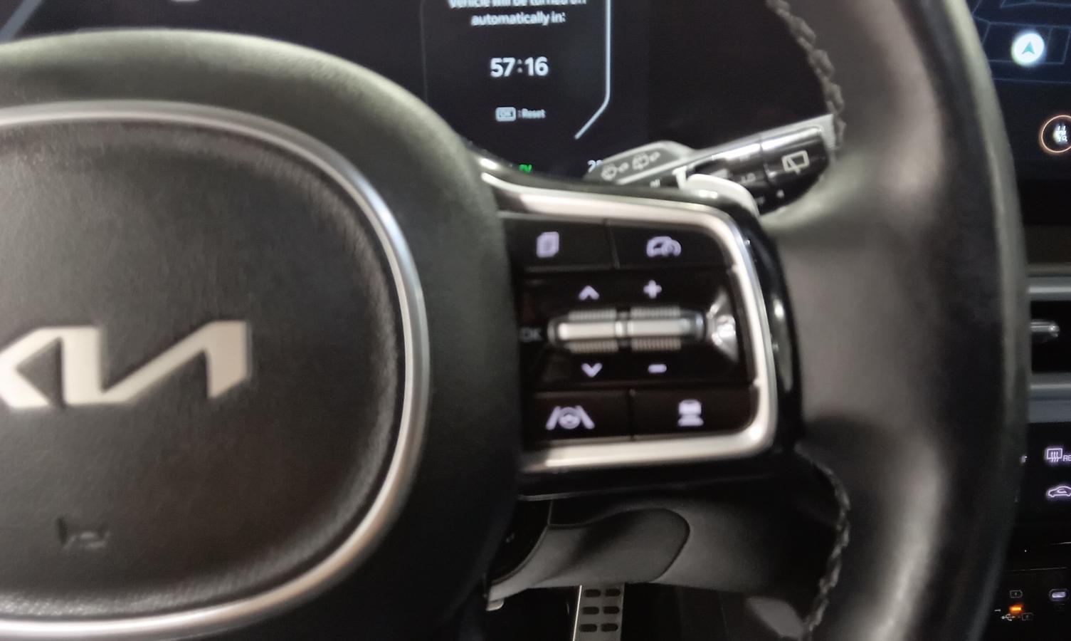 2025 Kia Sorento - Image 17