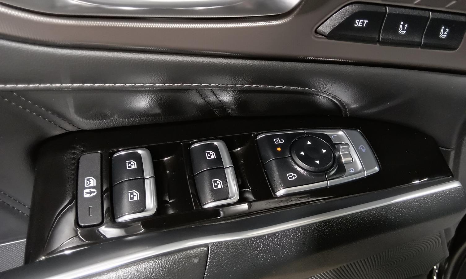 2025 Kia Sorento - Image 29