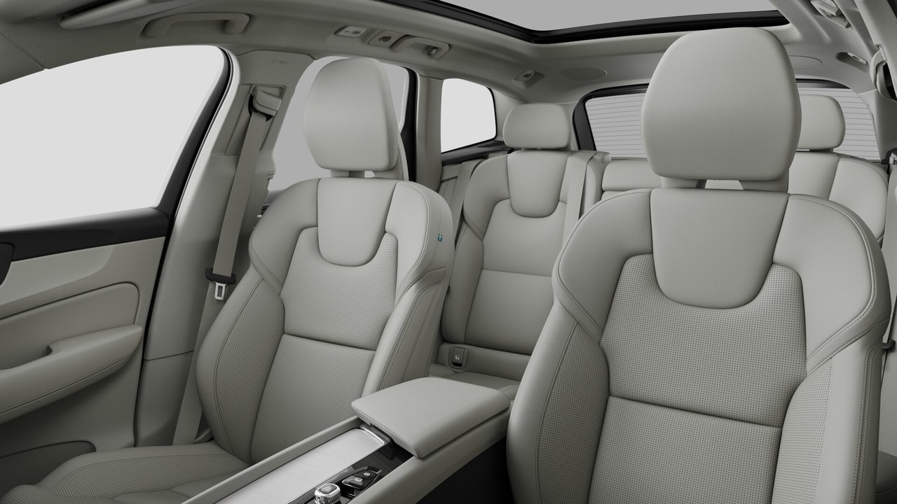 2027 Volvo XC60 - Image 12