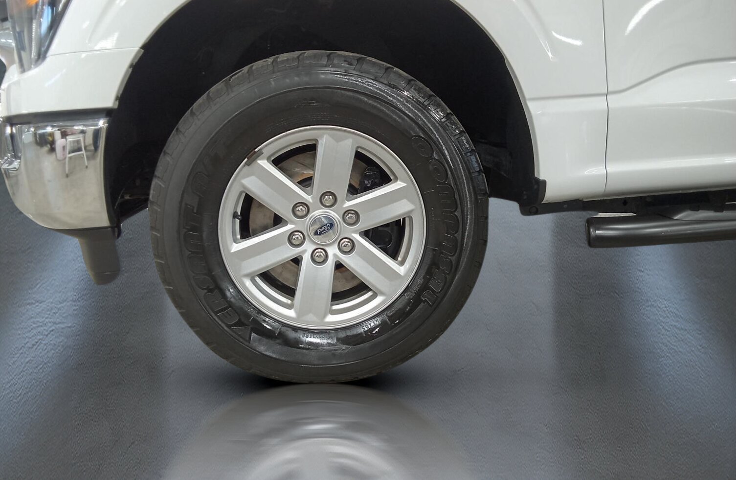 2023 Ford F-150 - Image 25