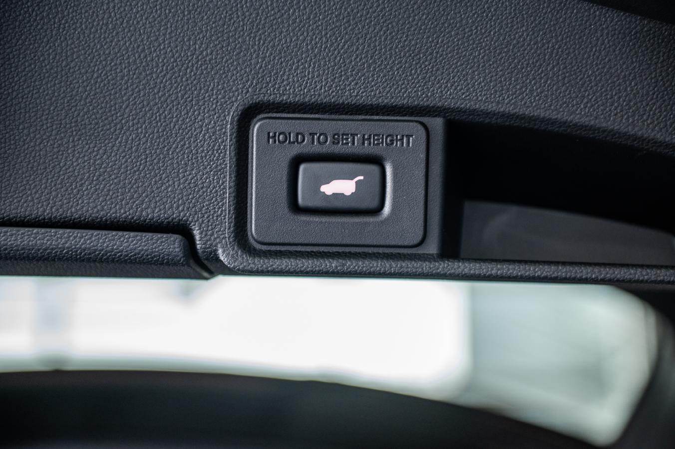 2024 Acura RDX - Image 12