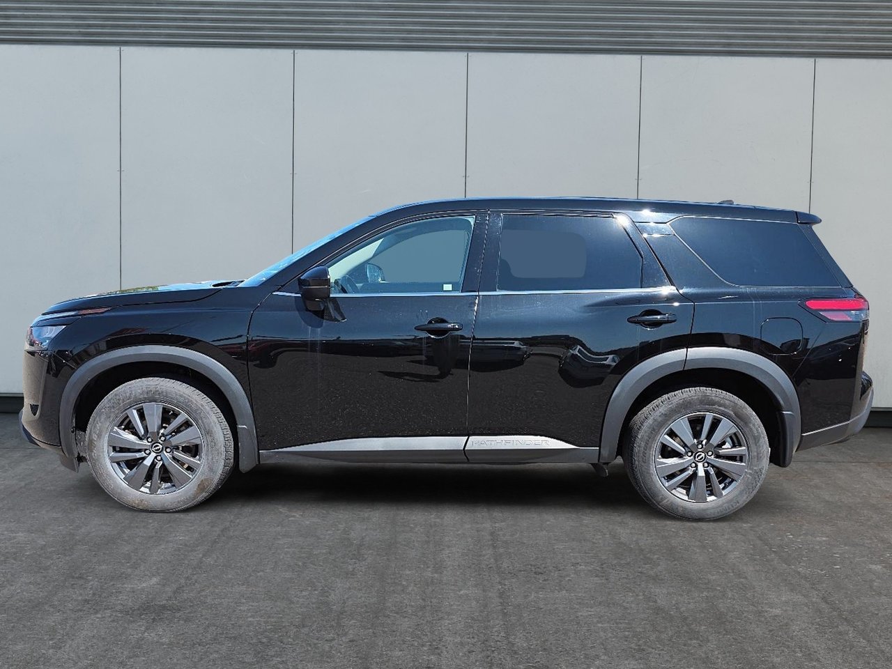 2024 Nissan Pathfinder - Image 5