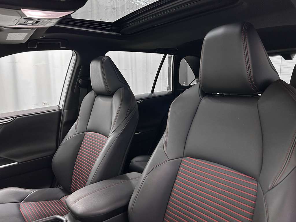 2023 Toyota Rav4 Prime - Image 13