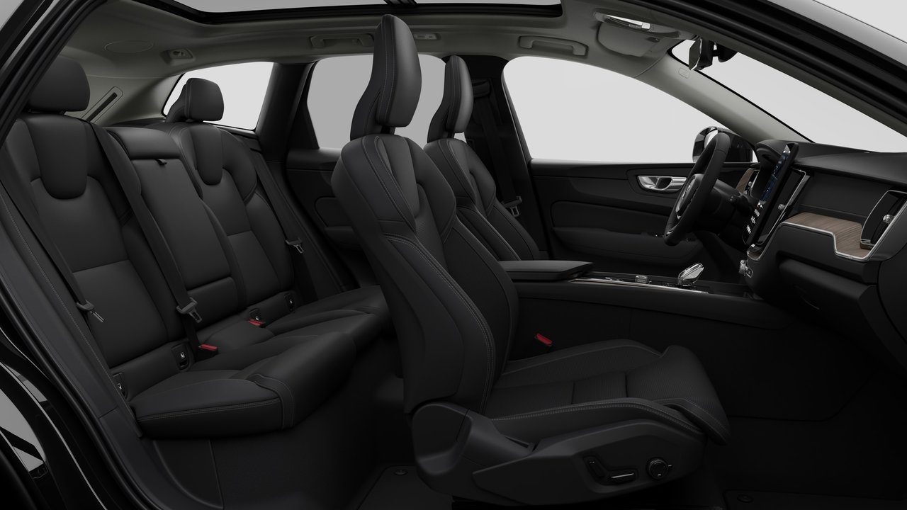 2027 Volvo XC60 - Image 13
