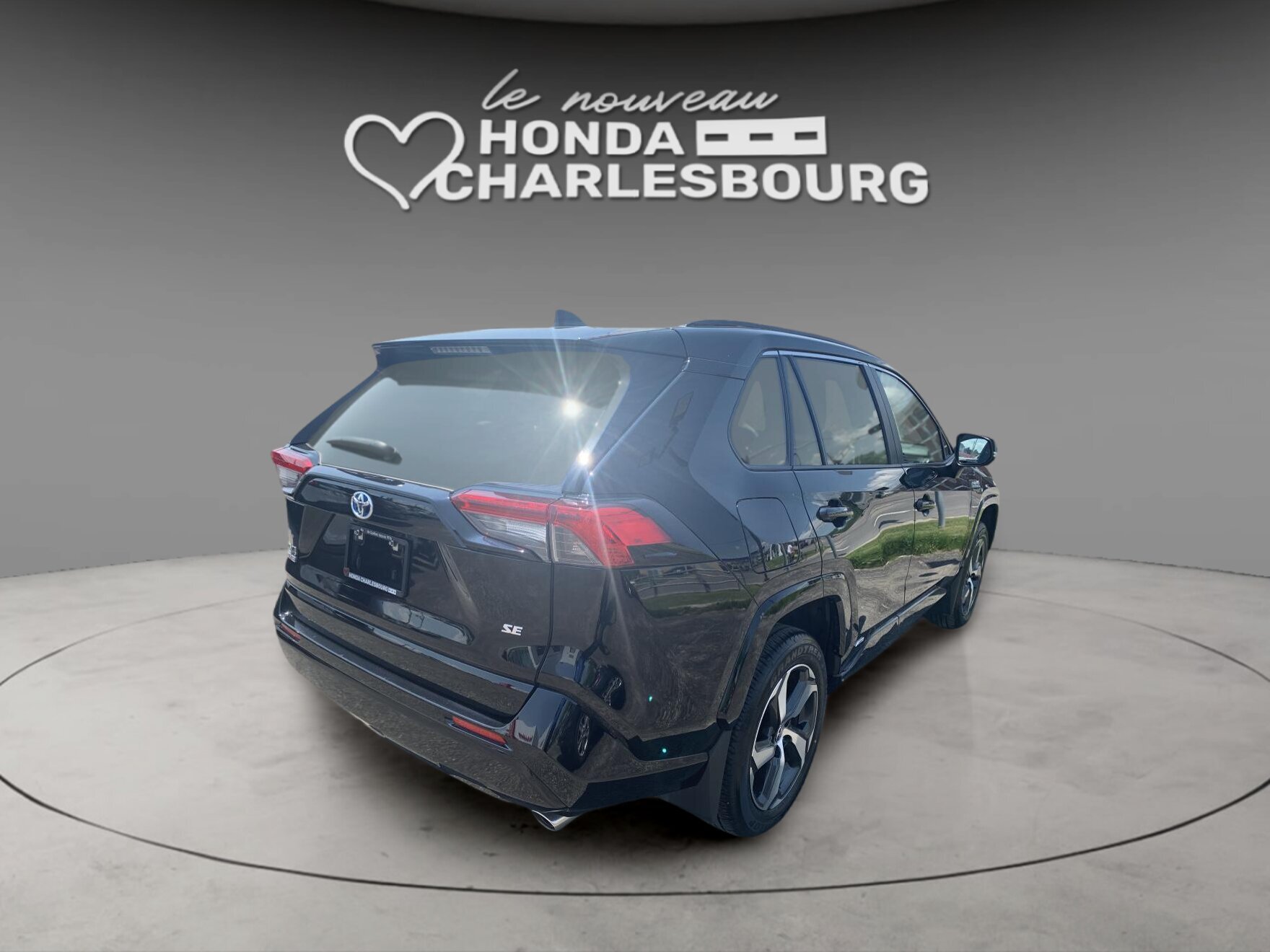 2024 Toyota RAV4 Prime - Image 7