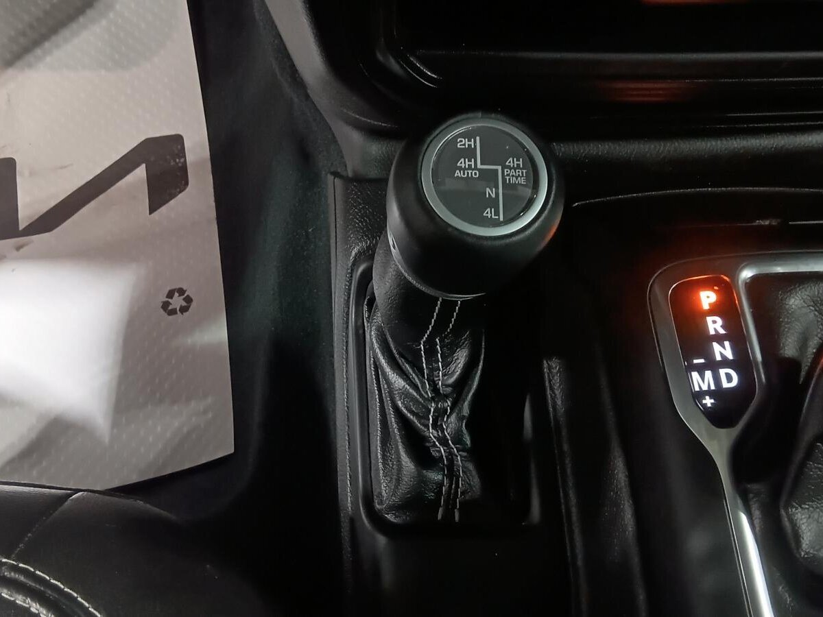 2022 Jeep Wrangler 4xe - Image 21