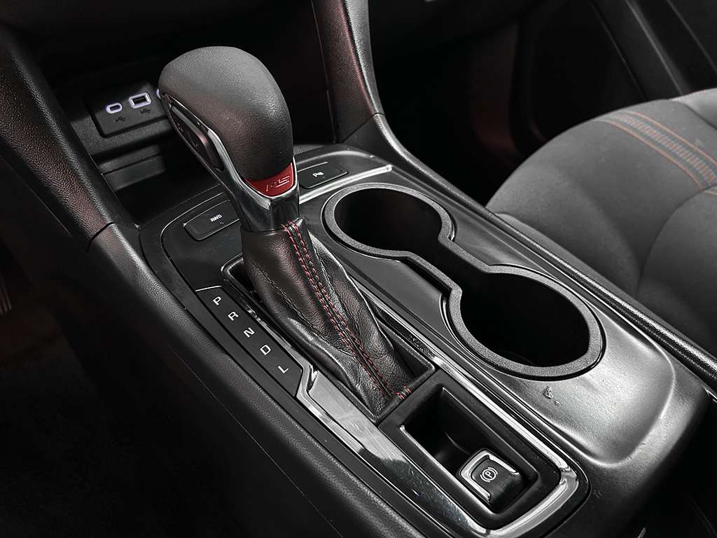 2024 Chevrolet Equinox - Image 13