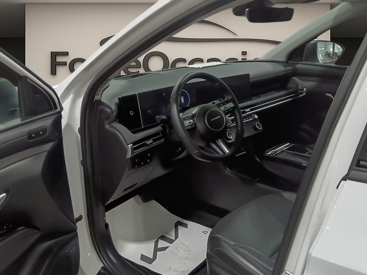 2025 Hyundai Tucson - Image 10