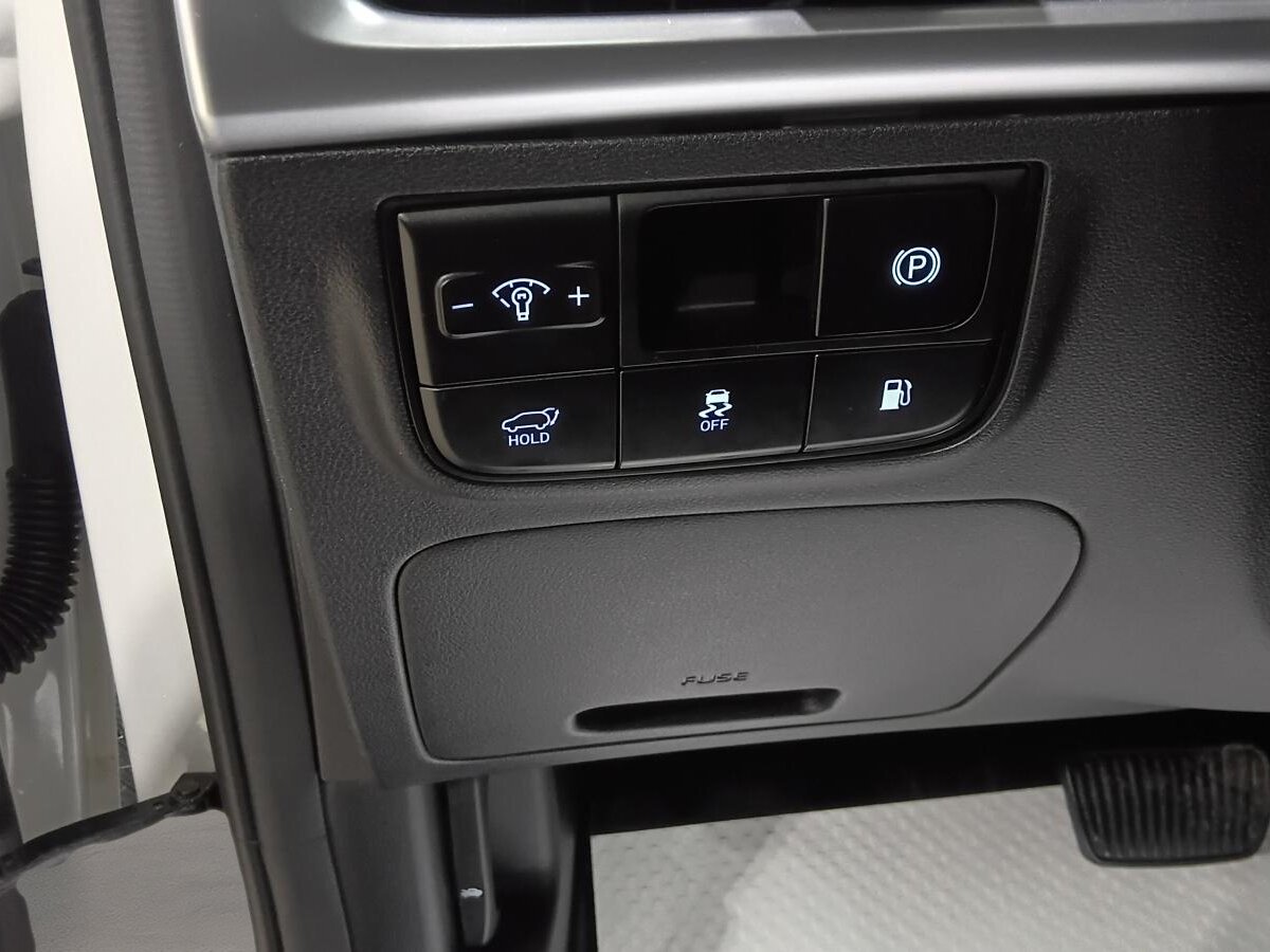 2025 Hyundai Tucson - Image 21
