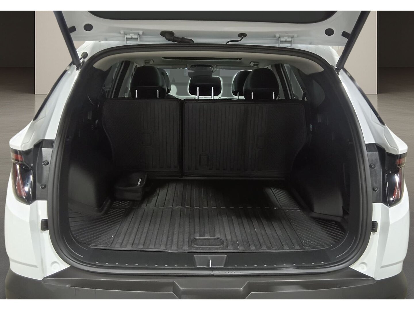 2025 Hyundai Tucson - Image 29