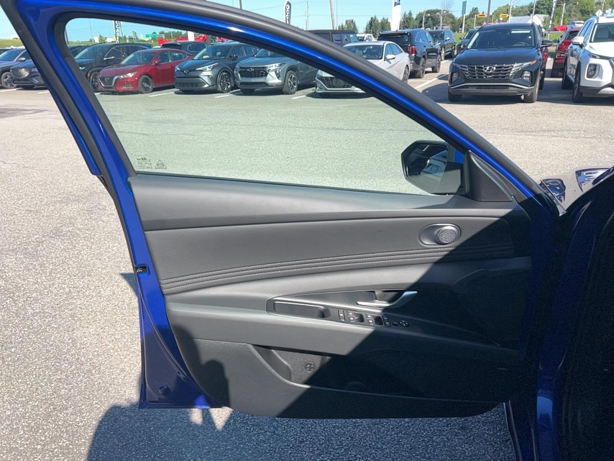 2026 Hyundai Elantra - Image 13