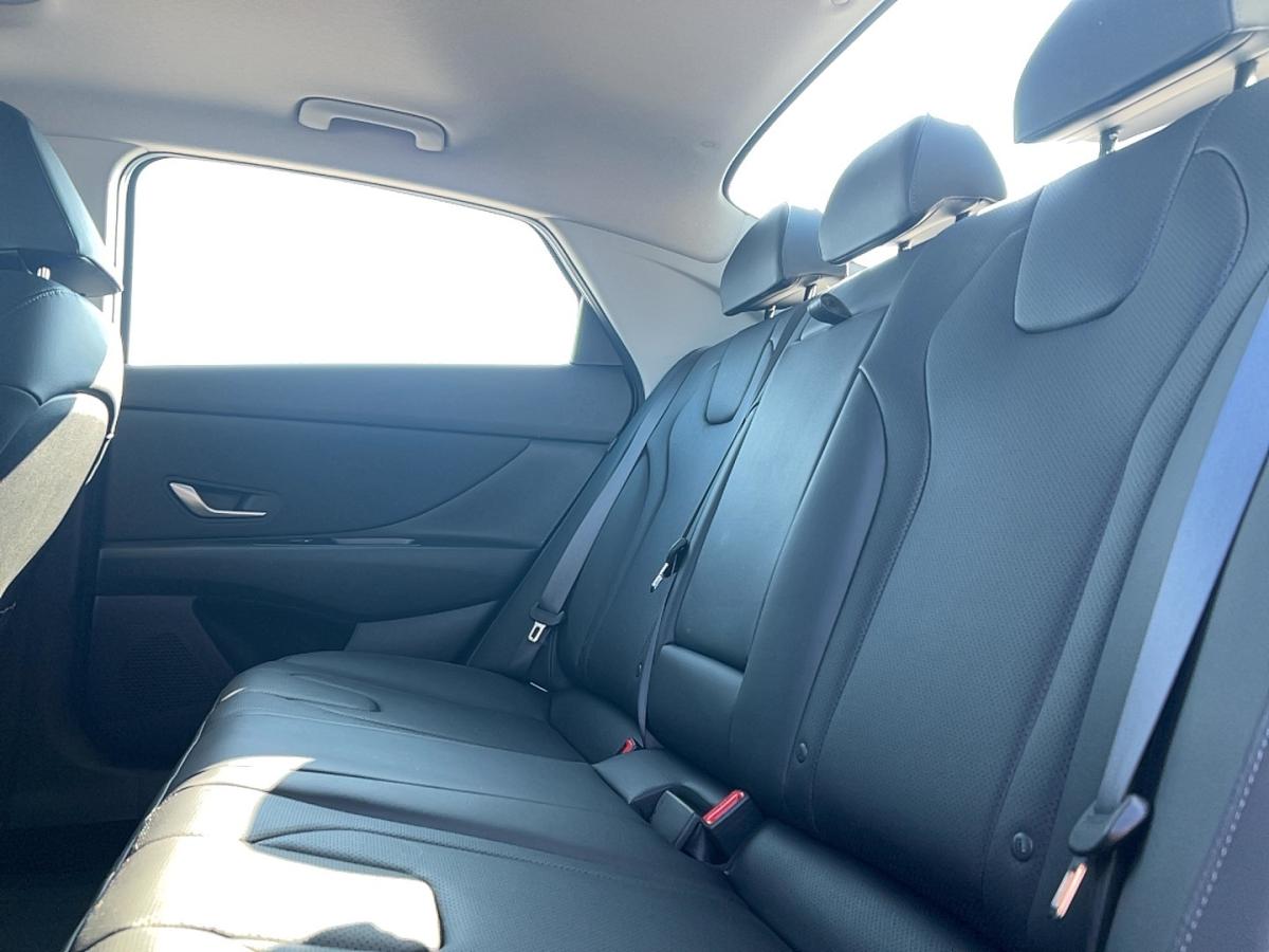 2026 Hyundai Elantra - Image 17