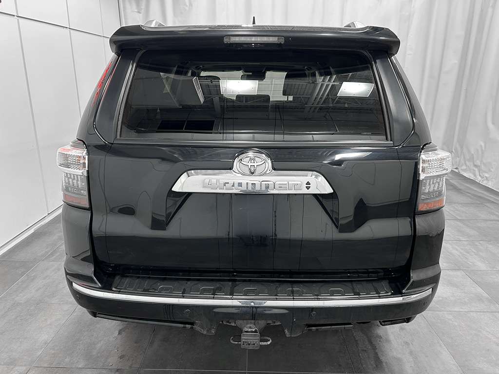 2022 Toyota 4Runner - Image 5