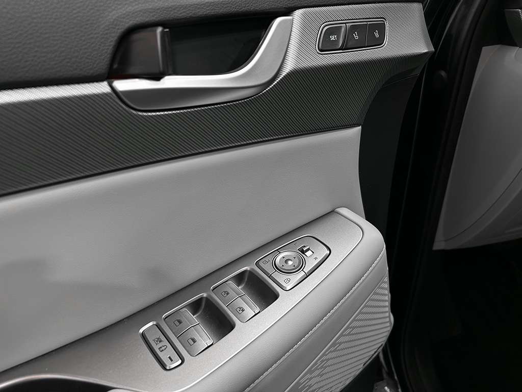 2024 Hyundai Palisade - Image 9