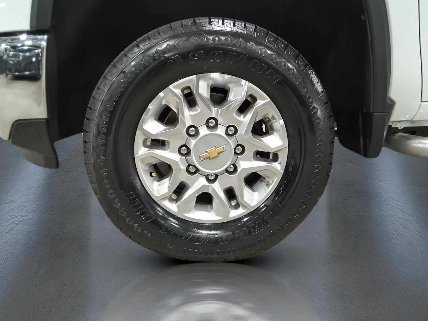 2024 Chevrolet Silverado 2500 HD - Image 11