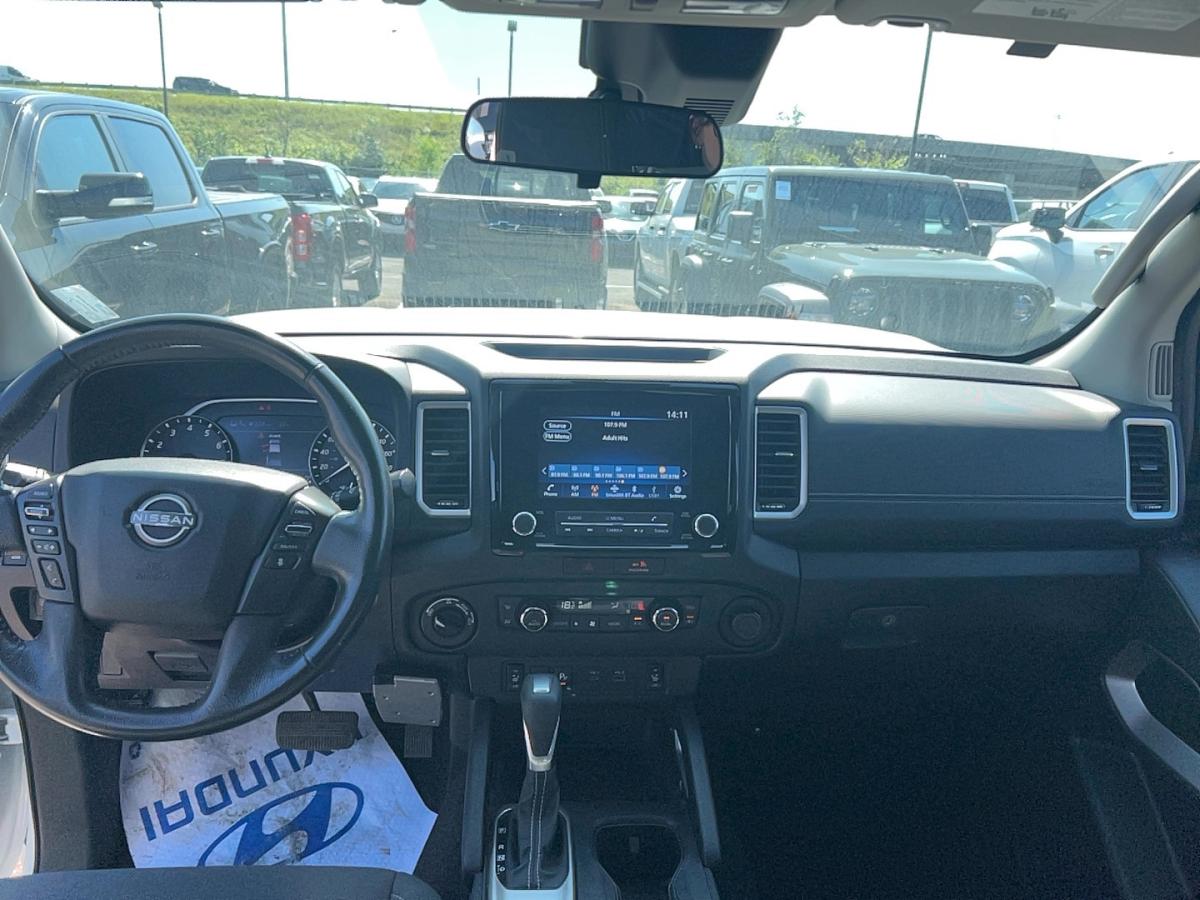 2022 Nissan Frontier - Image 17
