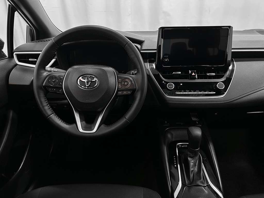 2025 Toyota Corolla - Image 17
