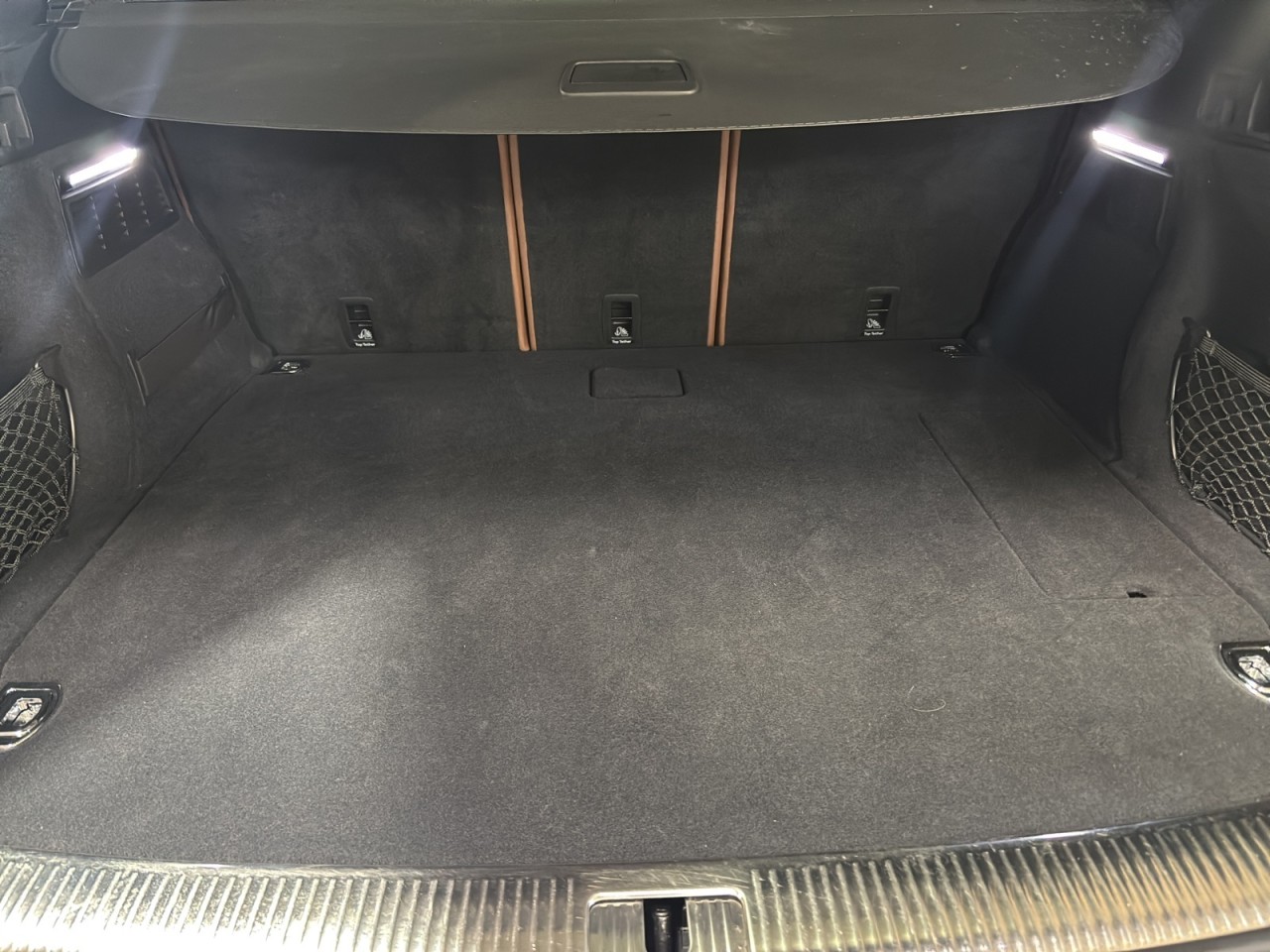 2024 Audi Q5 PHEV - Image 10