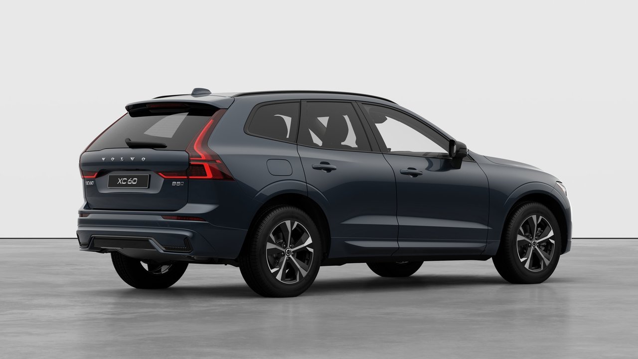 2027 Volvo XC60 - Image 4