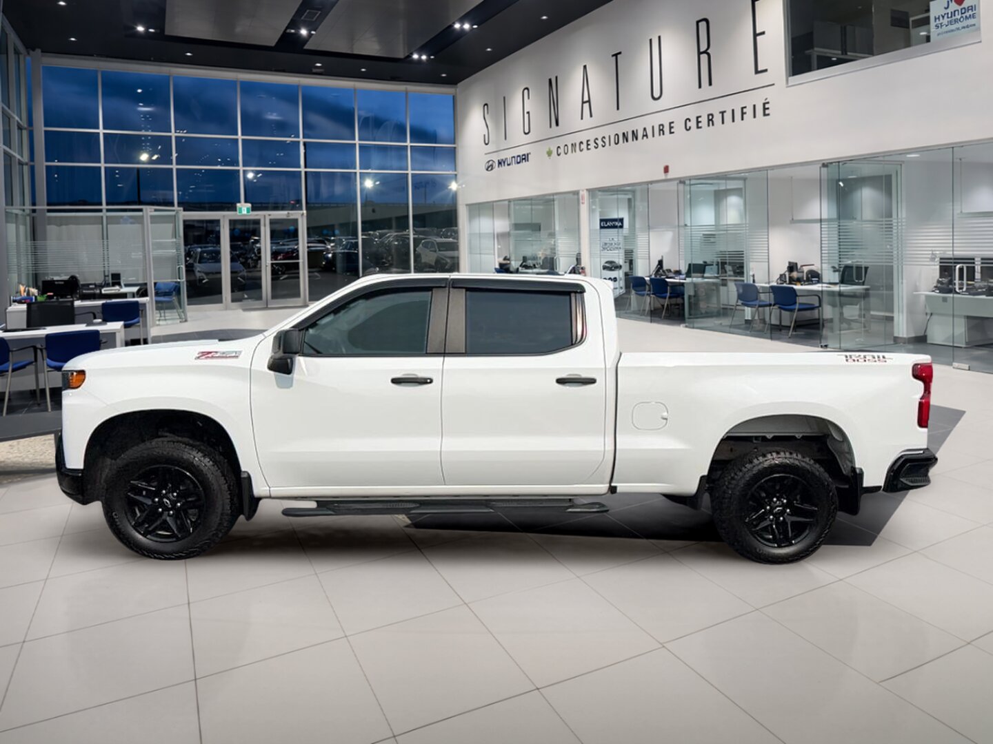 2022 Chevrolet Silverado 1500 - Image 8