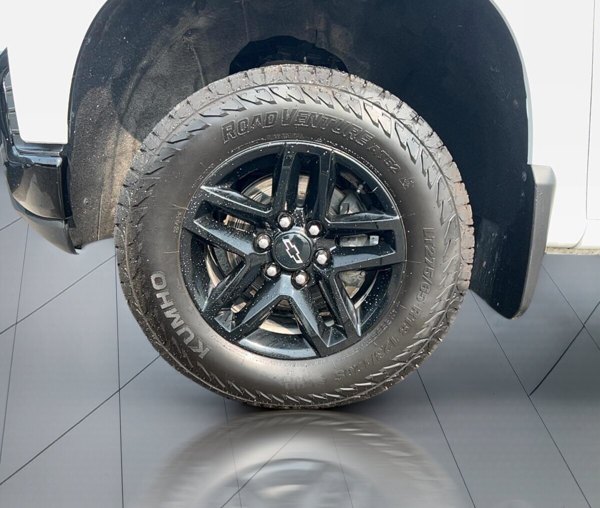 2022 Chevrolet Silverado 1500 - Image 9