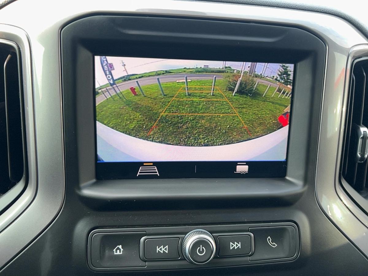 2022 Chevrolet Silverado 1500 - Image 25