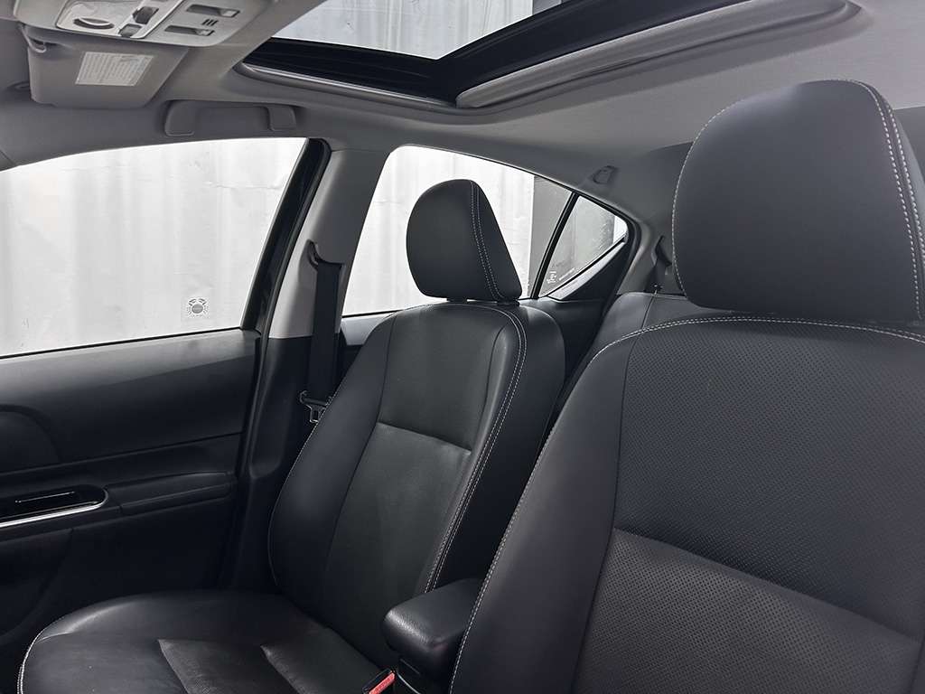 2018 Toyota Prius C - Image 15