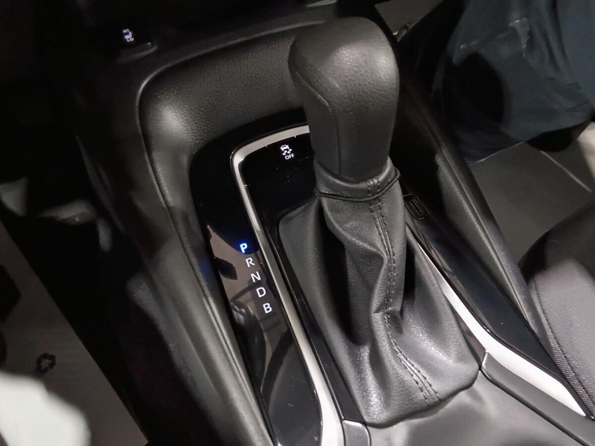 2024 Toyota Corolla - Image 18