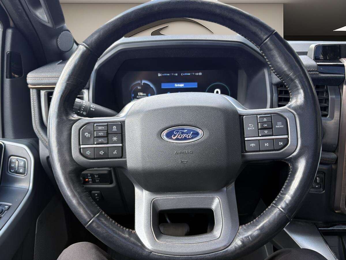 2023 Ford F-150 Lightning - Image 14