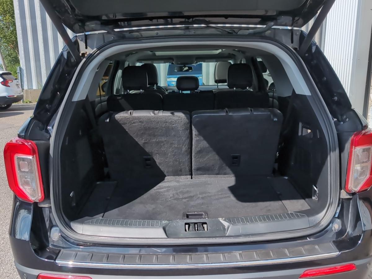 2023 Ford Explorer - Image 10