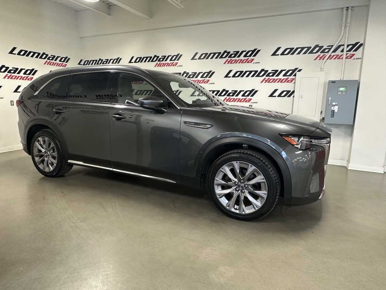 2024 Mazda CX-9 - Image 4