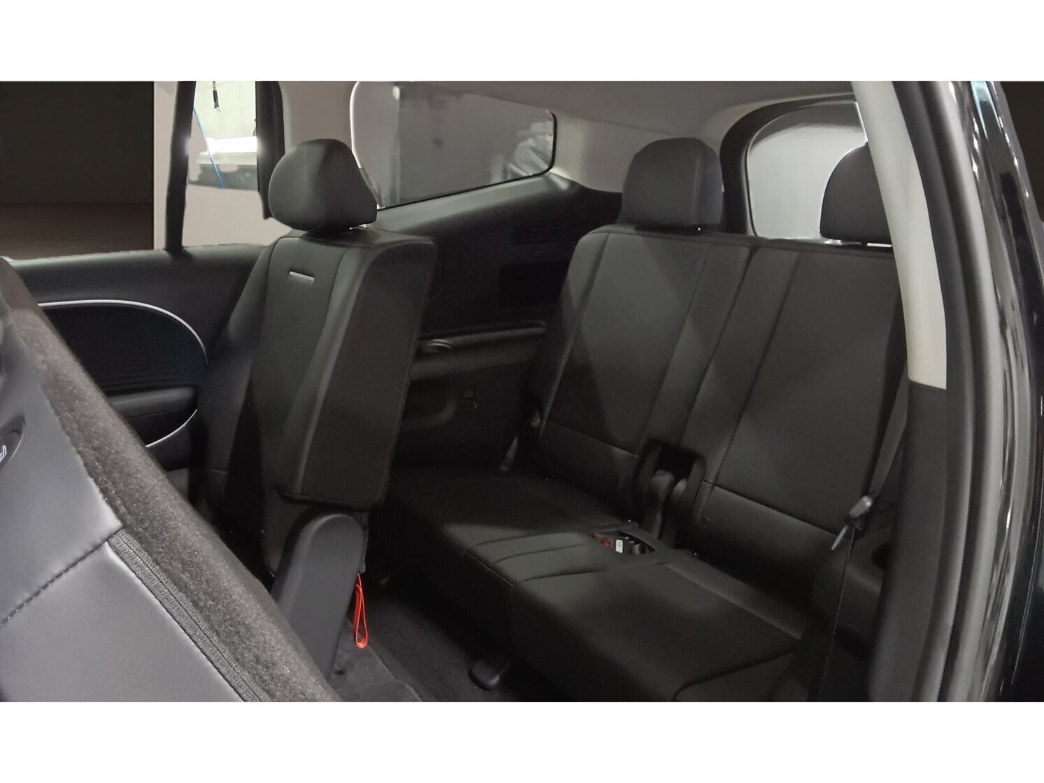 2026 Hyundai IONIQ 9 - Image 25