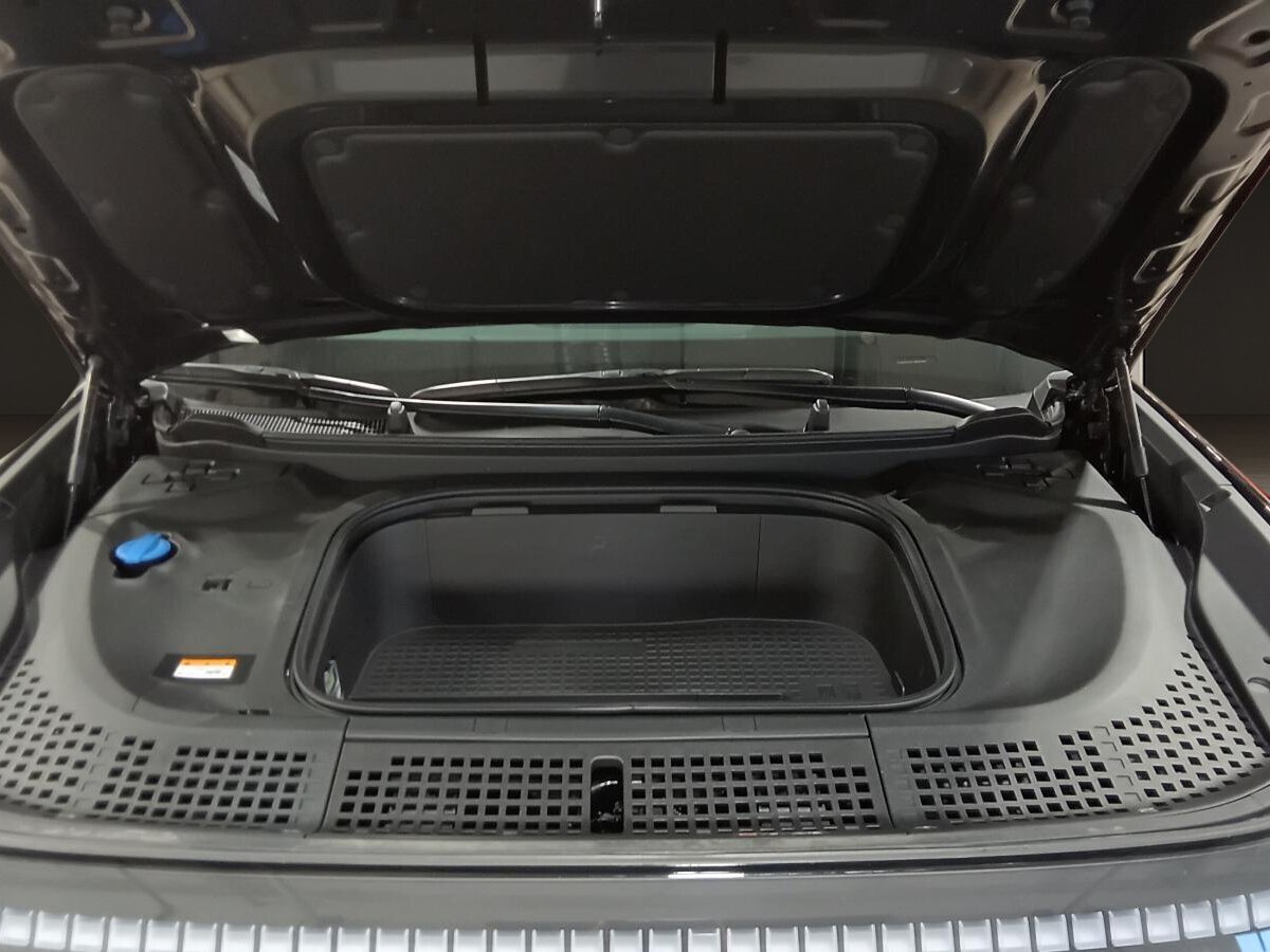 2026 Hyundai IONIQ 9 - Image 29