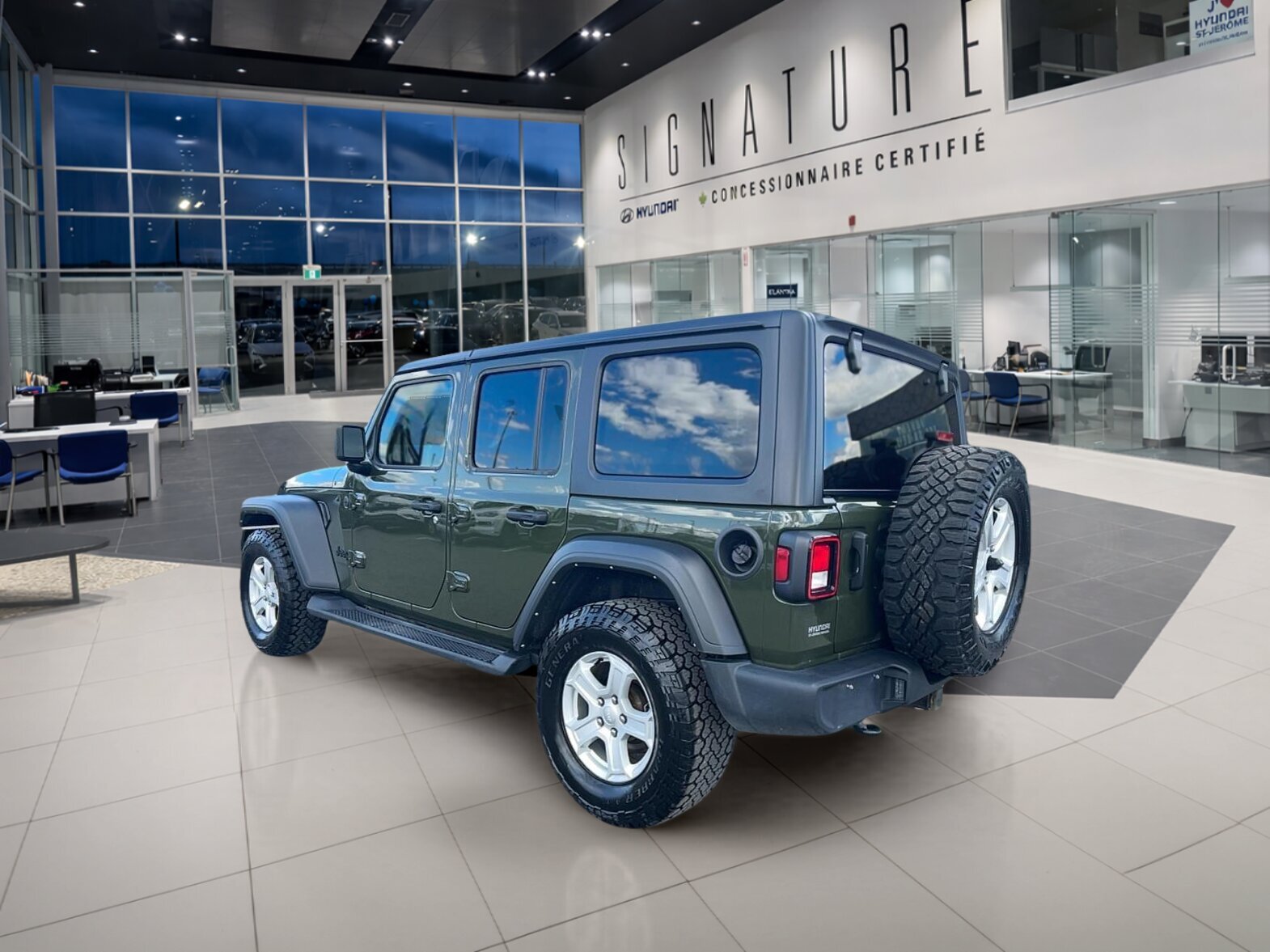 2022 Jeep Wrangler - Image 7