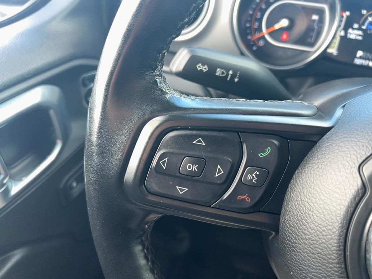 2022 Jeep Wrangler - Image 15