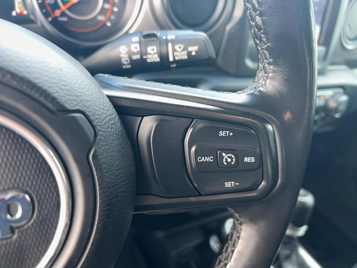 2022 Jeep Wrangler - Image 16
