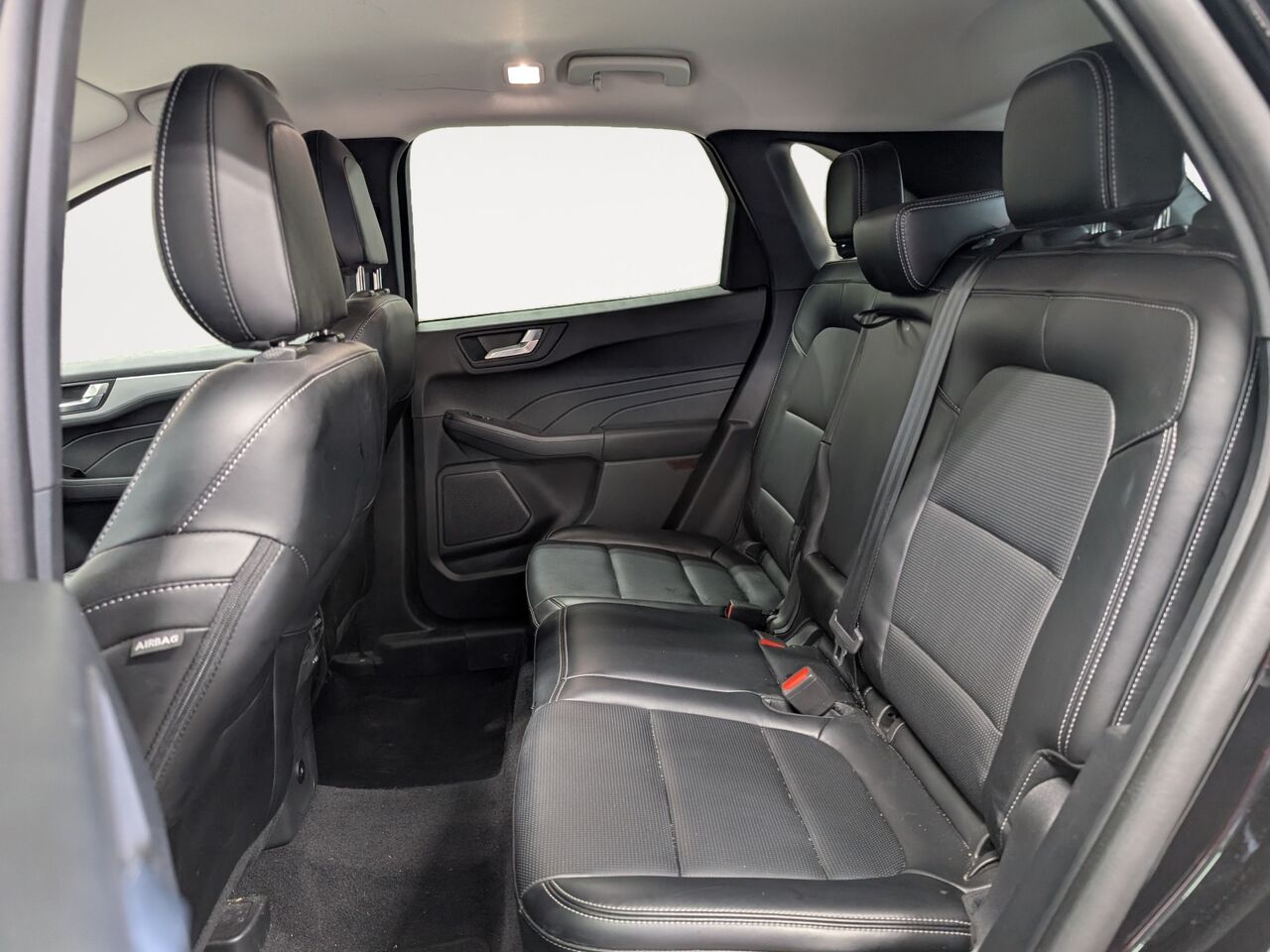 2025 Ford Escape - Image 22