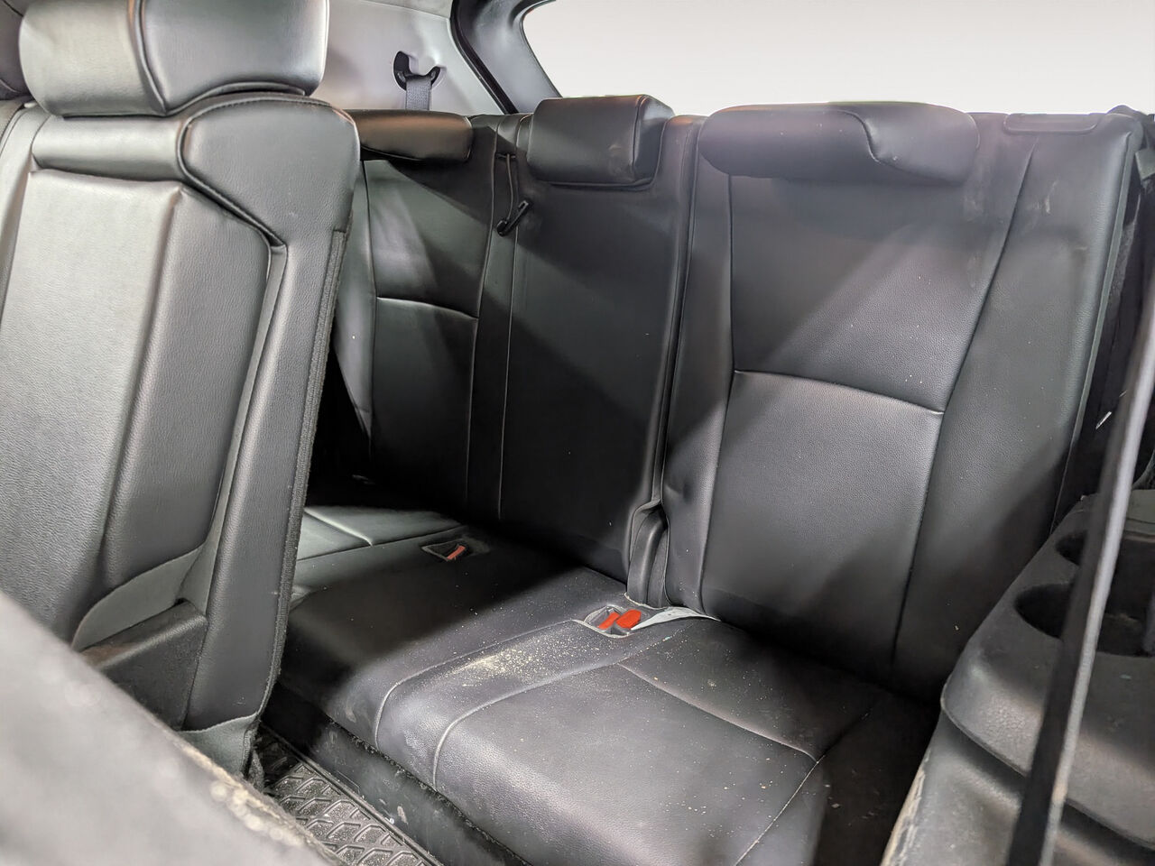 2023 Toyota Highlander - Image 23