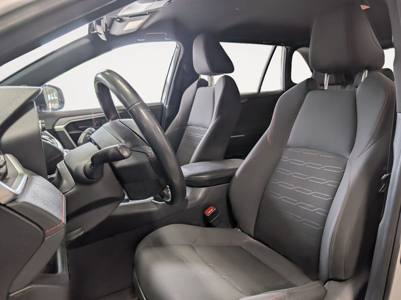 2021 Toyota RAV4 Prime - Image 7